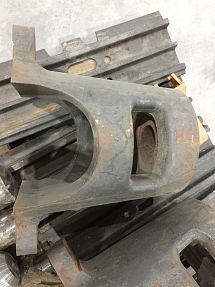 208-30-74110:Вилка направляющего колеса